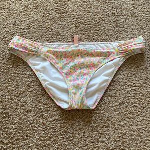 Victoria’s Secret size M swim bottoms
